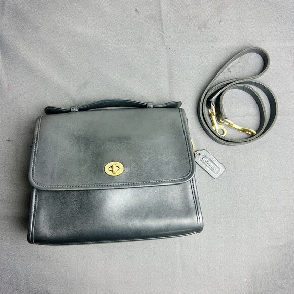 Coach vintage Black Court Bag 9870